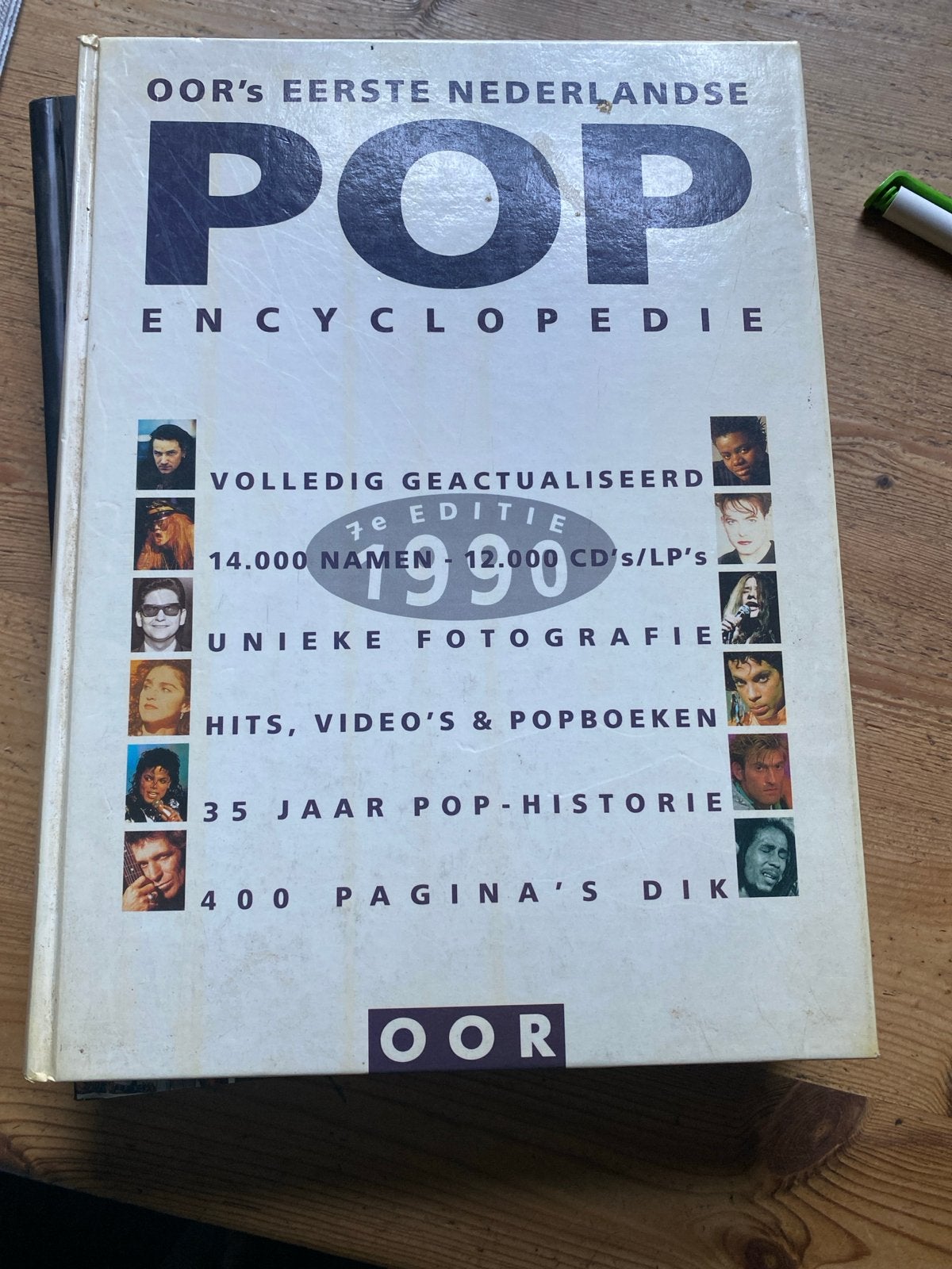 OOR's Eerste Nederlandse Pop Encyclopedie 1990 - 7e Editie, Ophalen of Verzenden, Zo goed als nieuw, Algemeen
