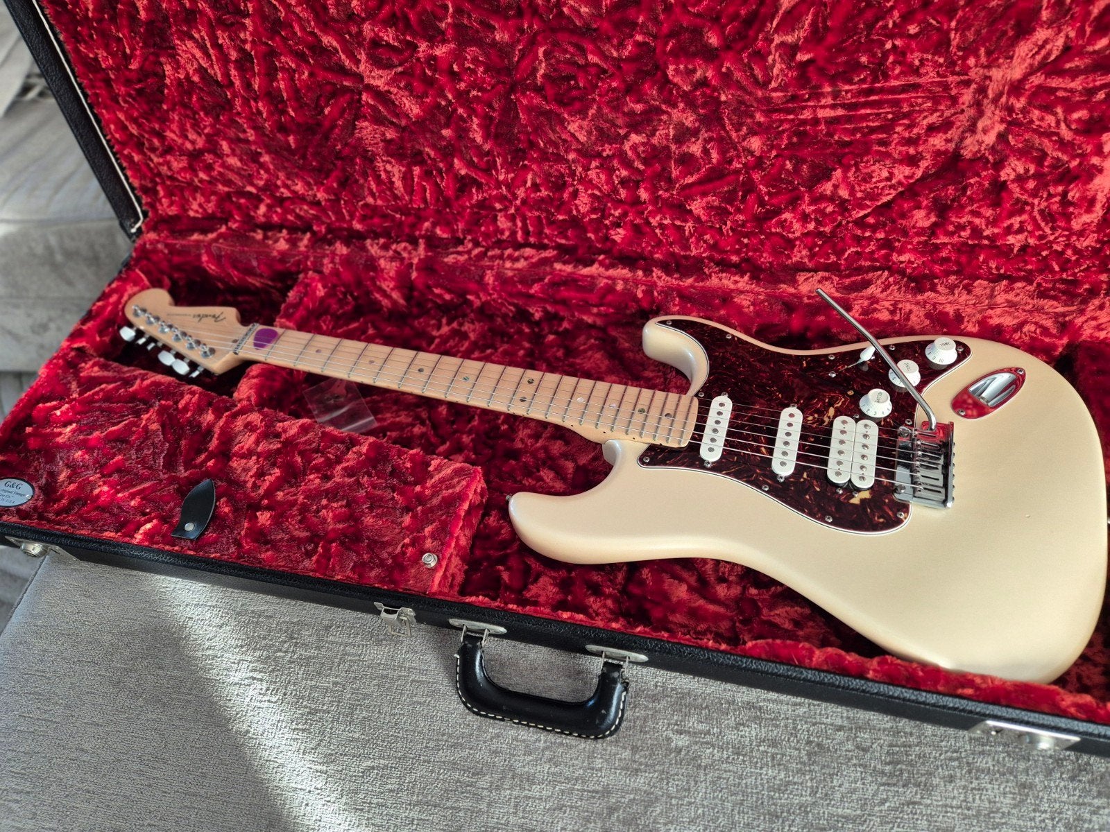 ≥ Fender American Deluxe stratocaster USA 2009 incl. case