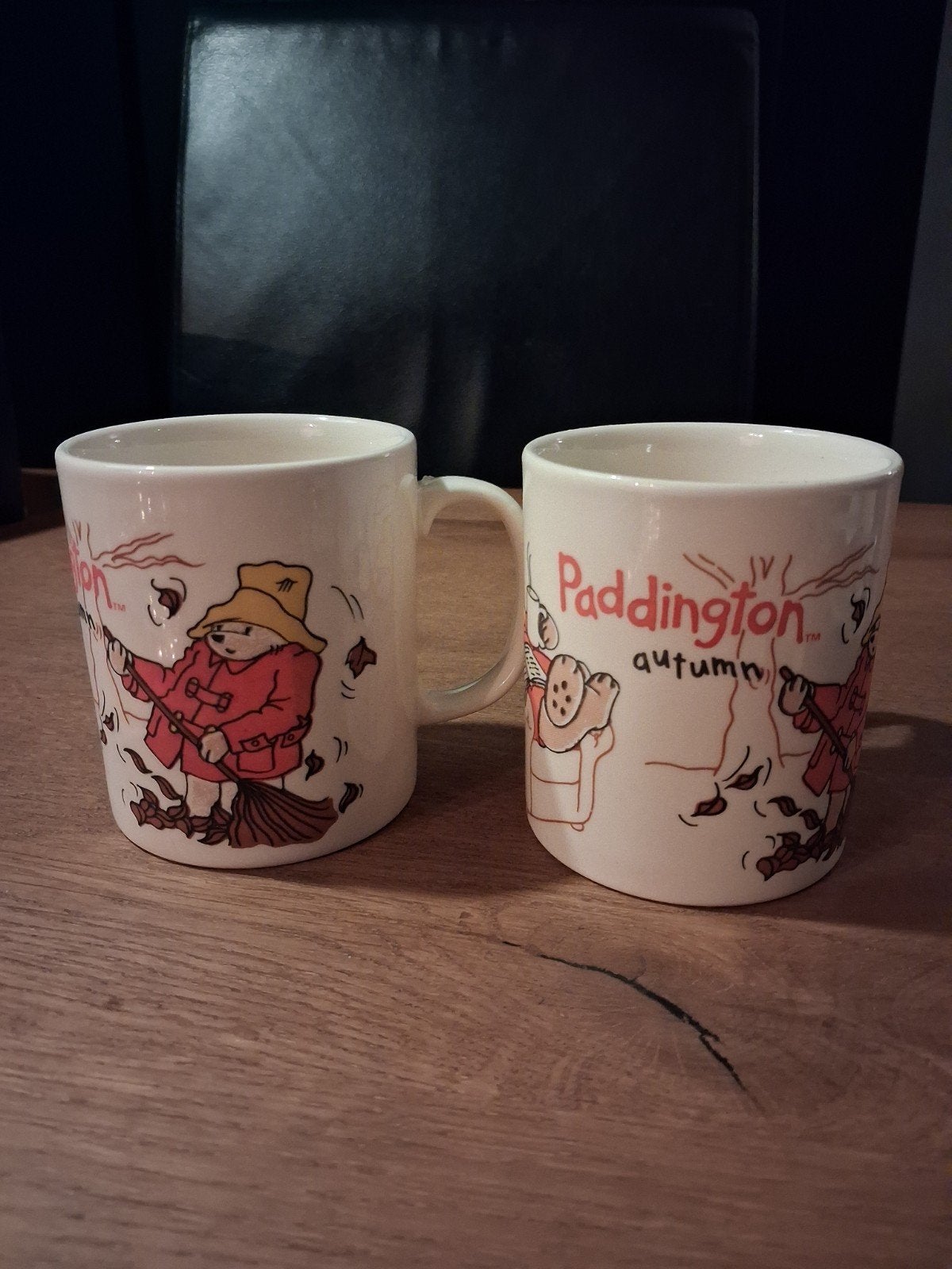 PADDINGTON - 2 Douwe  Egberts mokken - Herfst, Ophalen of Verzenden, Overige stijlen, Kop(pen) en/of Schotel(s)