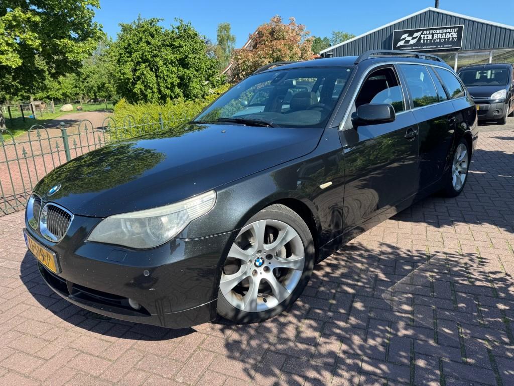 Bmw 5-SERIE BMW 5-serie Touring - 535d Executive*Carplay*, Auto's, BMW, Automaat, 1730 kg, Achterwielaandrijving, Gebruikt