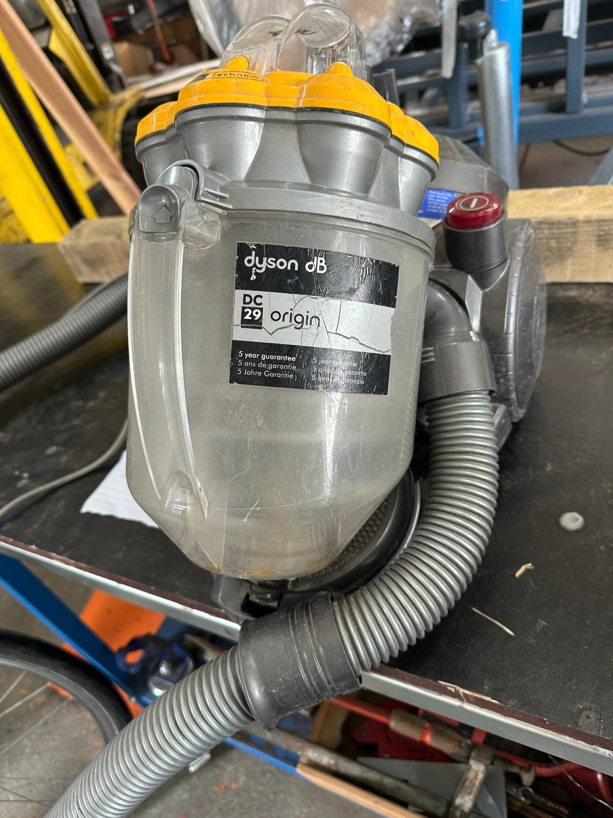 Dyson stofzuiger werkt goed, Gebruikt, Overige typen, Ophalen of Verzenden, Dyson
