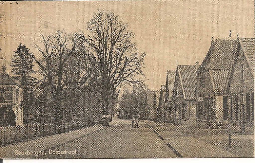 Oude ansichtkaart Beekbergen, Dorpsstraat, Ophalen, Voor 1920, Gelopen, Gelderland