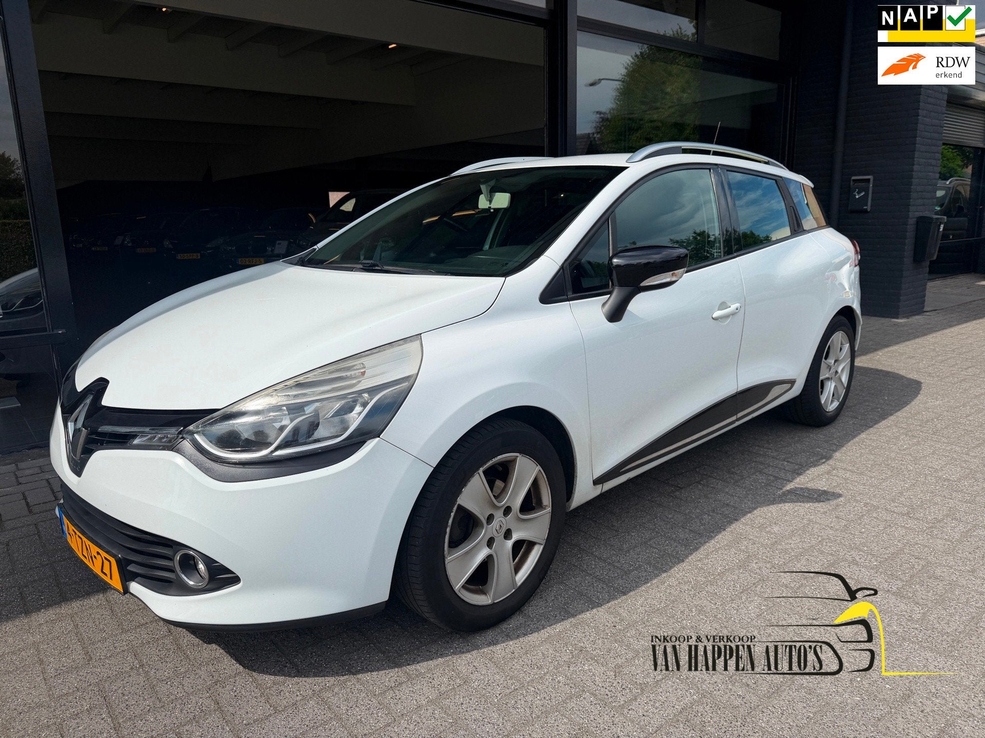 Renault Clio Estate 0.9 TCe Dynamique, Auto's, Voorwielaandrijving, Wit, Origineel Nederlands, Handgeschakeld