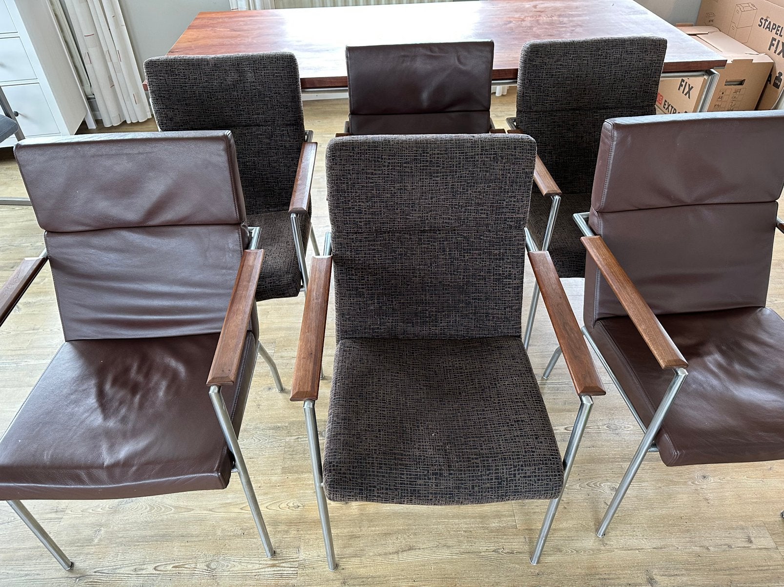 6 eetkamerstoelen van het merk Harvink te koop, Bruin, Leer, Ophalen of Verzenden, Zo goed als nieuw
