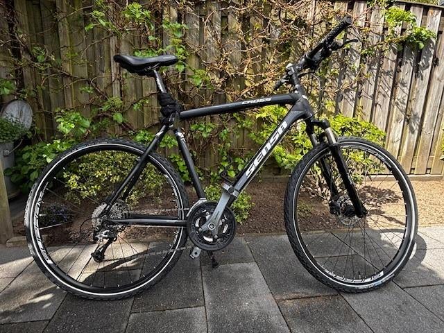 Hybride Cross Stadsfiets, 28 inch, Vering, Zo goed als nieuw, Meer dan 20 versnellingen