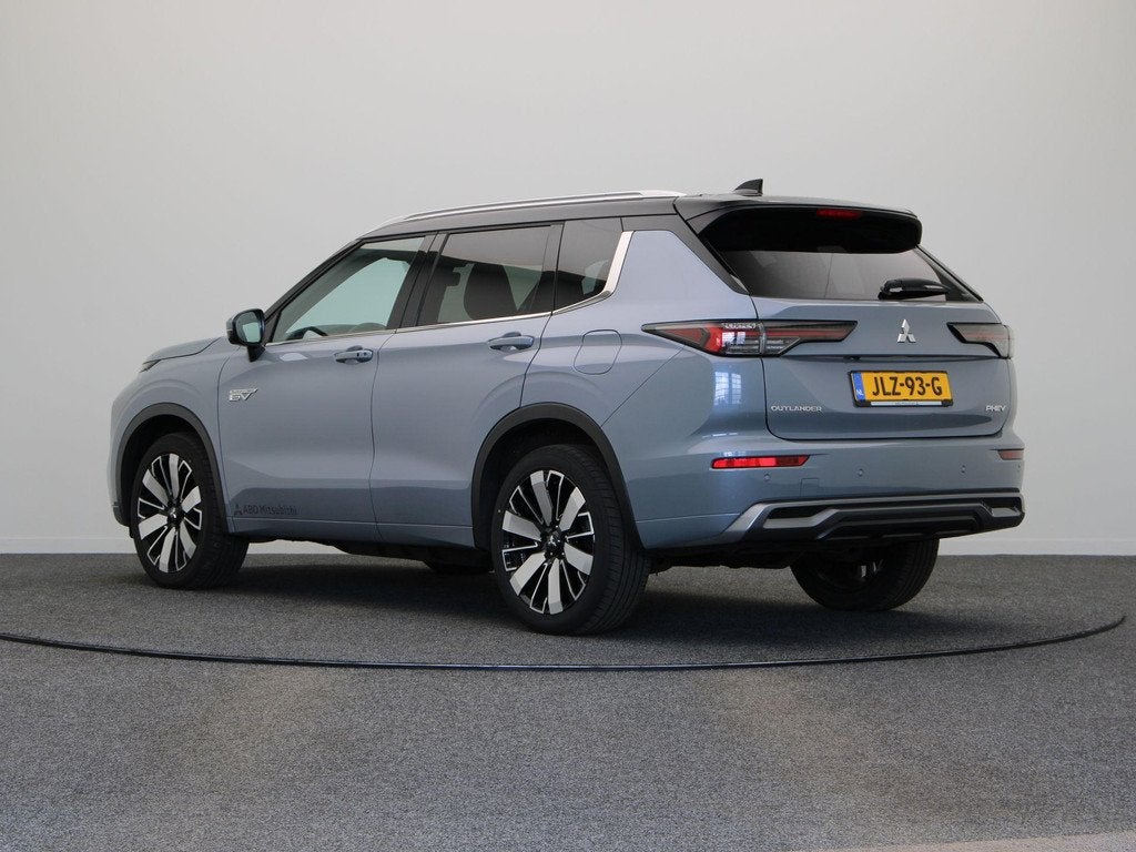 Mitsubishi Outlander 2.4 PHEV Instyle+ | Bruin lederen bekle, Automaat, 2095 kg, Outlander, Euro 6