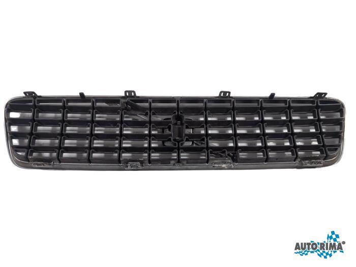 Grille van een Volvo S40, Gebruikt, -, -, Ophalen of Verzenden