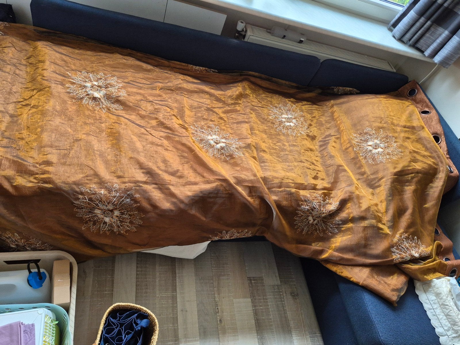 Te koop 2 stuks dubbele vitrage/gordijnen (in between), Ophalen, 265 cm, Zo goed als nieuw, 130 cm