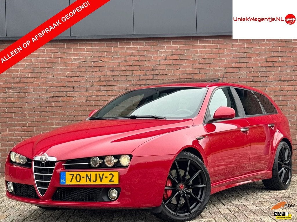 Alfa Romeo 159 Sportwagon 1.7 T Progression | NL-AUTO!, Auto's, Alfa Romeo, Voorwielaandrijving, Euro 5, Gebruikt, Zwart
