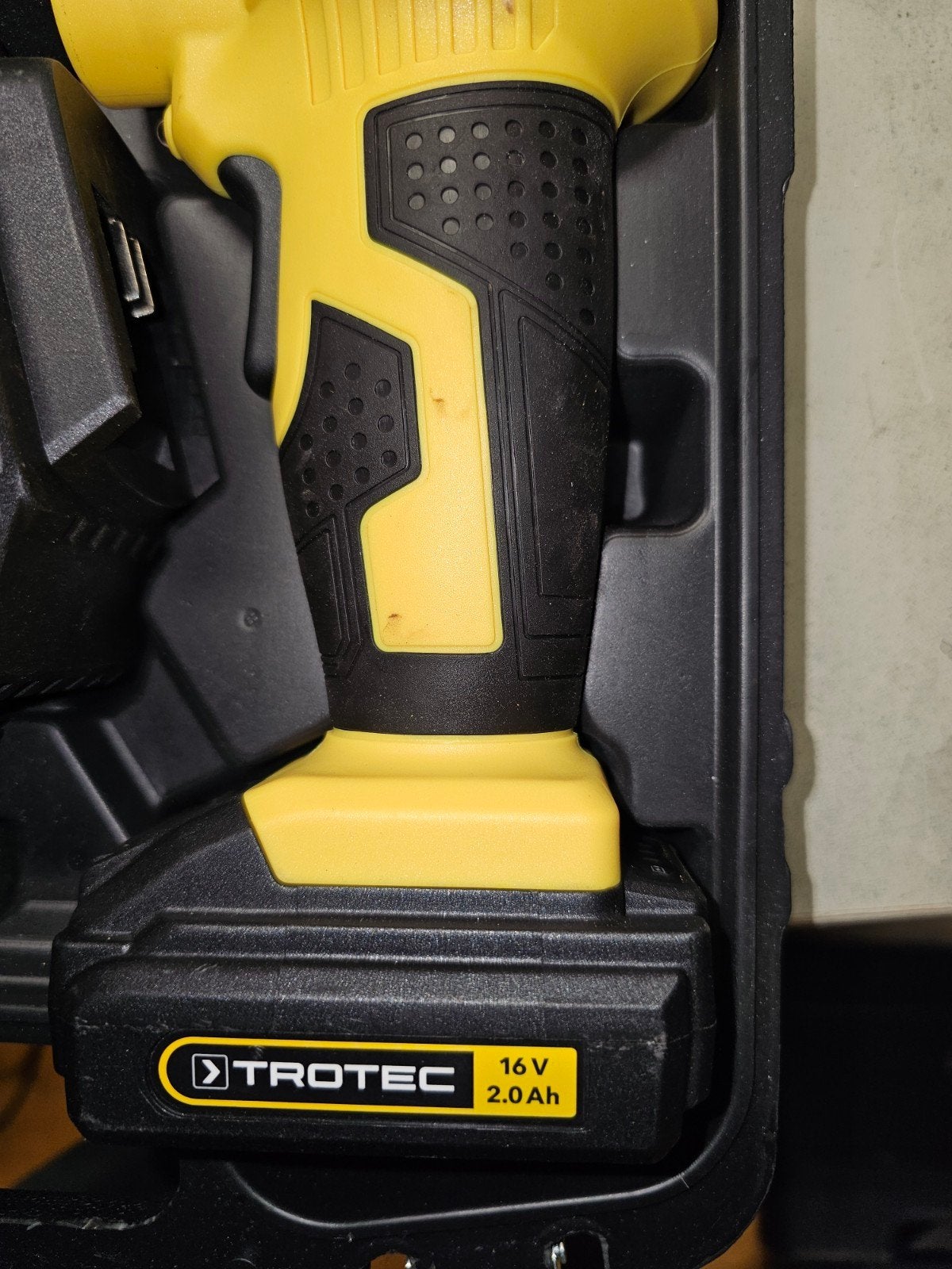 Trotec Accu Compressor PCPS 10-16V met accessoires, Doe-het-zelf en Verbouw, Ophalen of Verzenden, Zo goed als nieuw, Minder dan 200 liter/min