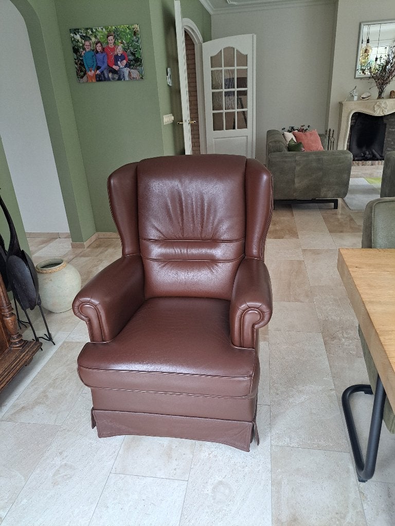 bruine, leren fauteuil, Huis en Inrichting, Fauteuils, Ophalen, Gebruikt, Klassiek, 75 tot 100 cm