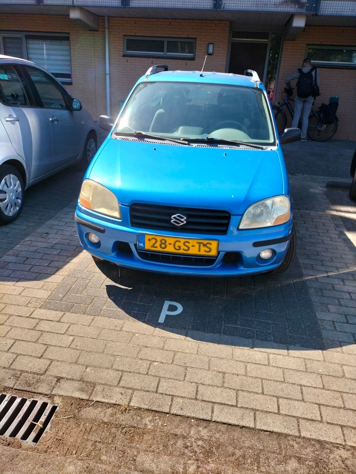 Suzuki Ignis, Stof, 4 cilinders, Handgeschakeld, Grijs
