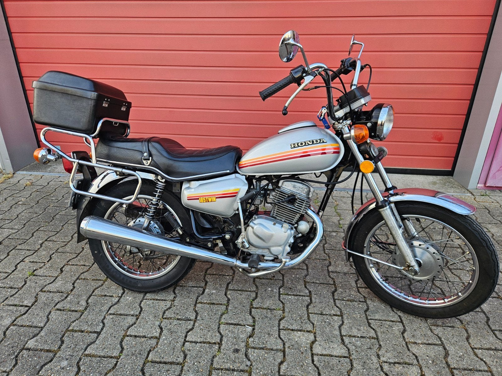 Honda CM185T. Plaatje! 1978, Motoren, 2 cilinders, Occasion, Chopper, 11 kW of minder