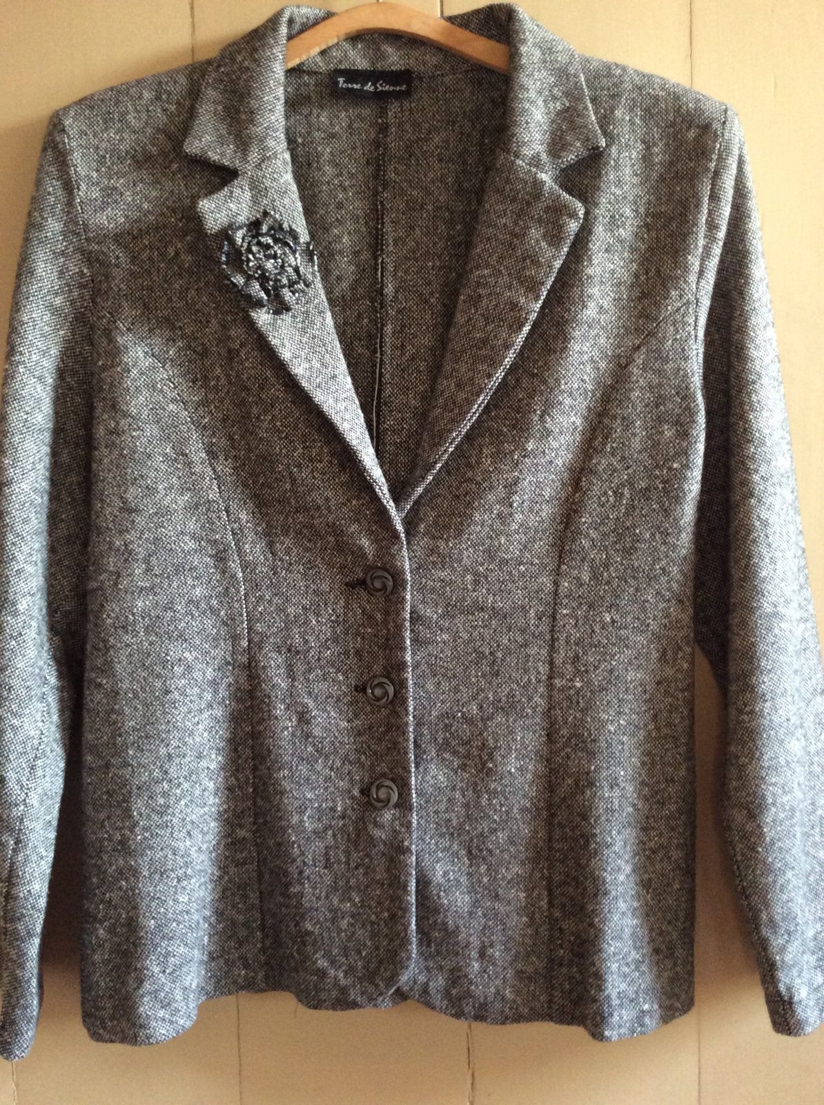 Mooi zwart-wit gemêleerd jasje, wolmix. Terre de Sienne. M., Kleding | Dames, Maat 38/40 (M), Ophalen of Verzenden, Zo goed als nieuw