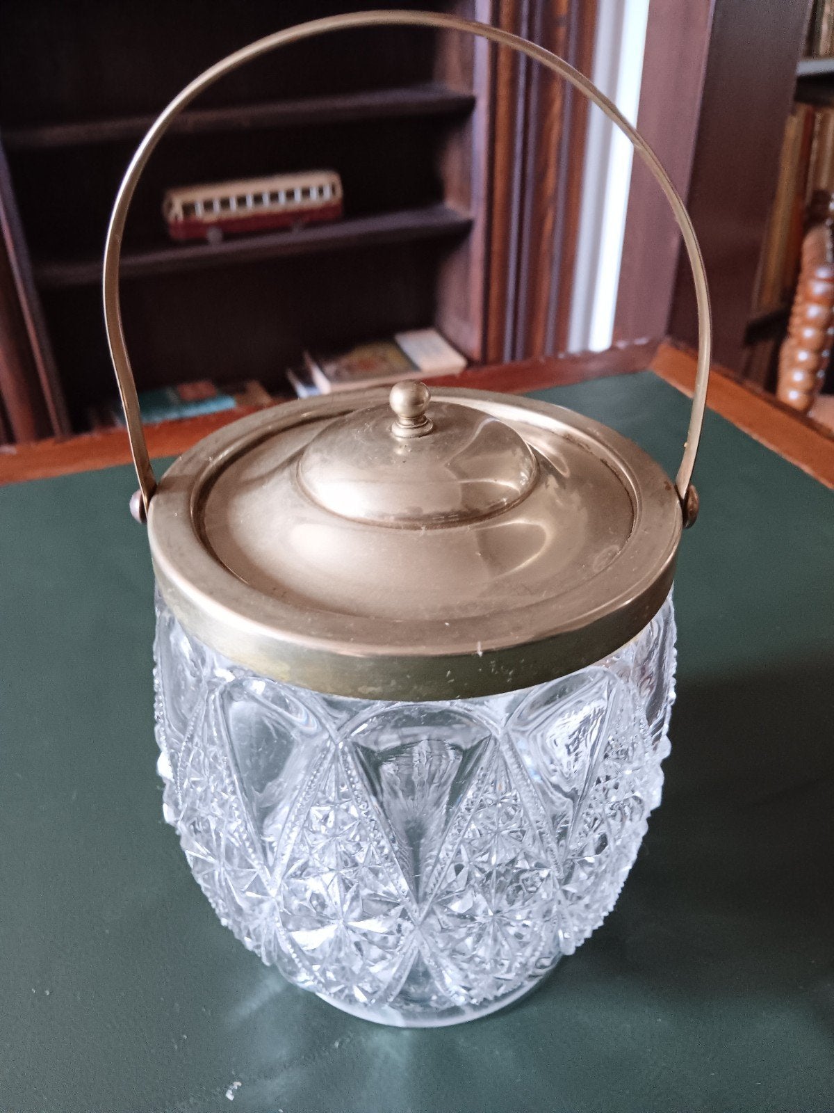 art deco ijsemmer, Ophalen