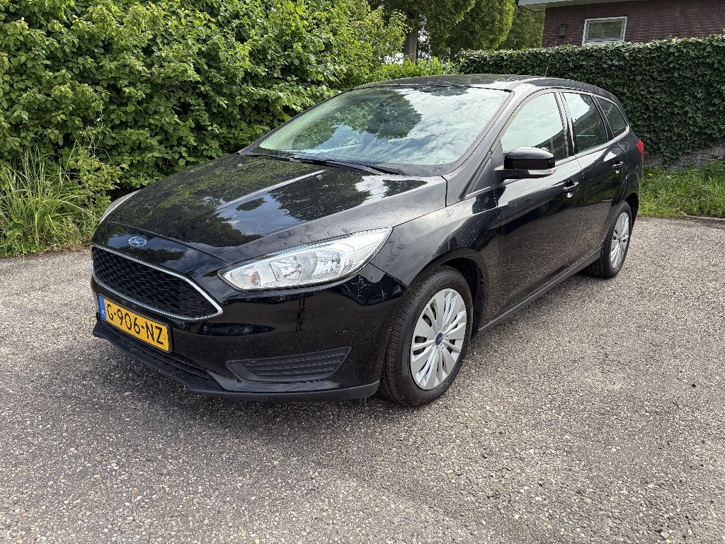 Ford Focus 1.0 Ecoboost 74KW Wagon 2017 Zwart, Stof, Zwart, 100 pk, Zwart