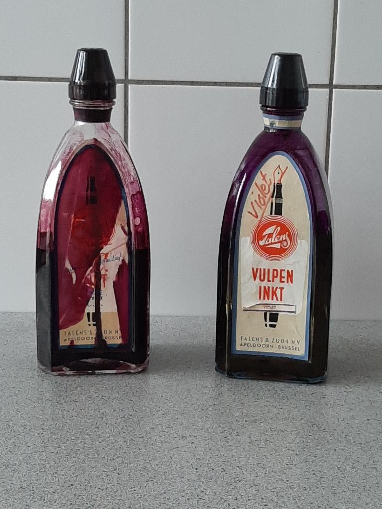 OUDE VULPENINKT (2 flessen, violet en rood), Ophalen of Verzenden, Gebruikt