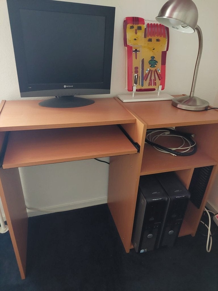 Computerbureautjes, Ophalen, Zo goed als nieuw, Computerbureau