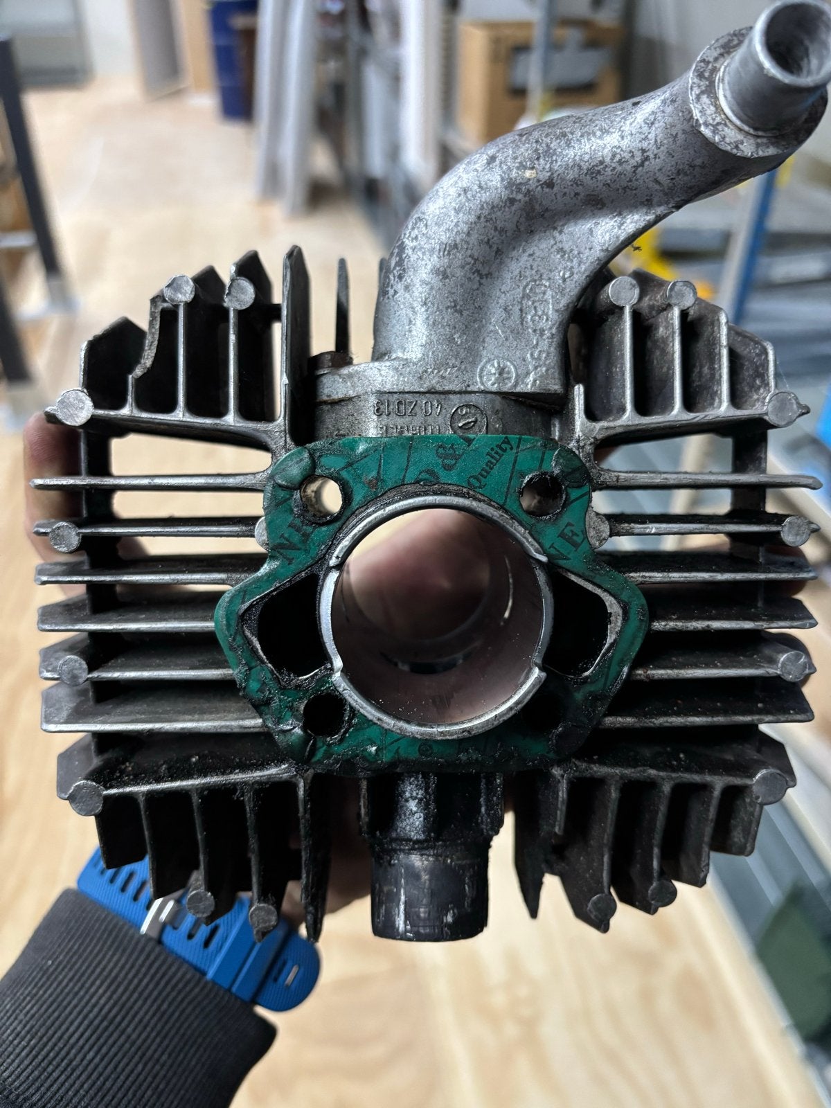 Cilinder Mahle 40 ZD 13 ORGINEEL, Ophalen of Verzenden, Gebruikt, Cilinder