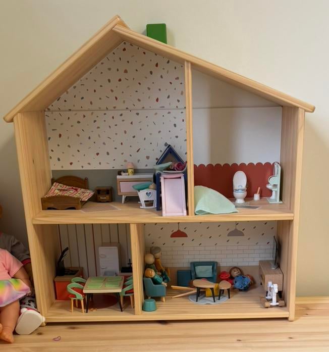 FLISAT poppenhuis/openkast incl. accessoires, Kinderen en Baby's, Speelgoed | Poppenhuizen, Ophalen, Zo goed als nieuw, Poppenhuis