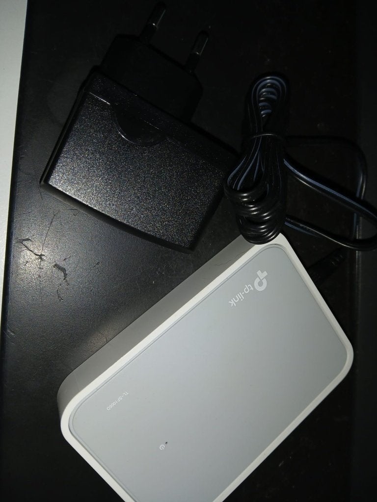 tp link 4 aansluitingen, Computers en Software, Routers en Modems, Ophalen, Zo goed als nieuw, Router, TPLink