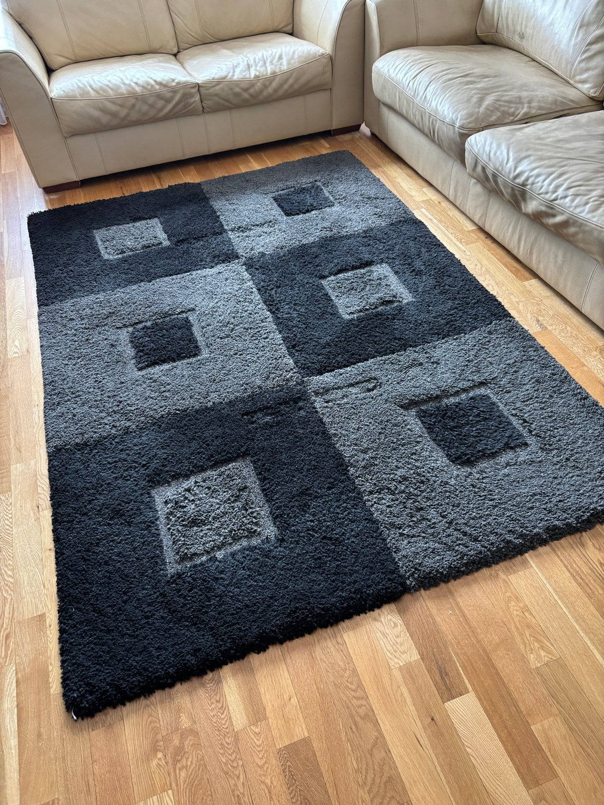 Modern grijs/zwart vloerkleed met blokpatroon 1.60 x 2.20, Ophalen, Gebruikt, 150 tot 200 cm, 200 cm of meer