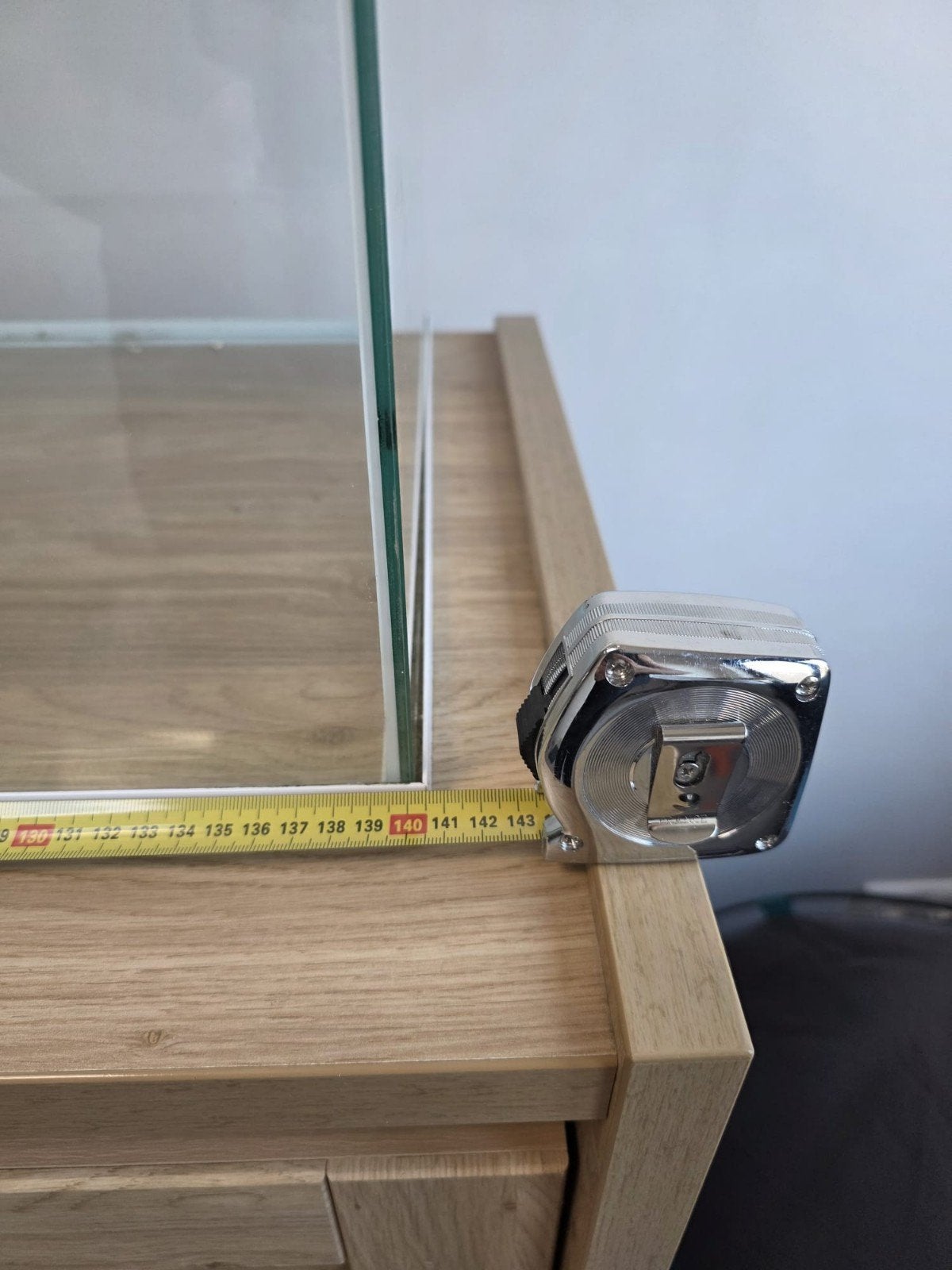 Groot volledig glazen terrarium van 1.40 mtr in goede staat, Dieren en Toebehoren, Ophalen, Zo goed als nieuw, Hok, Minder dan 60 cm