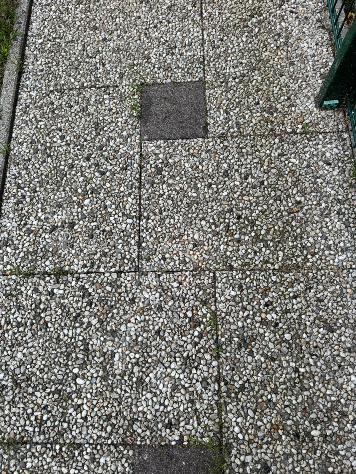 Gratis tuintegels *** ZELF UIT DE TUIN HALEN ***, Ophalen, Gebruikt