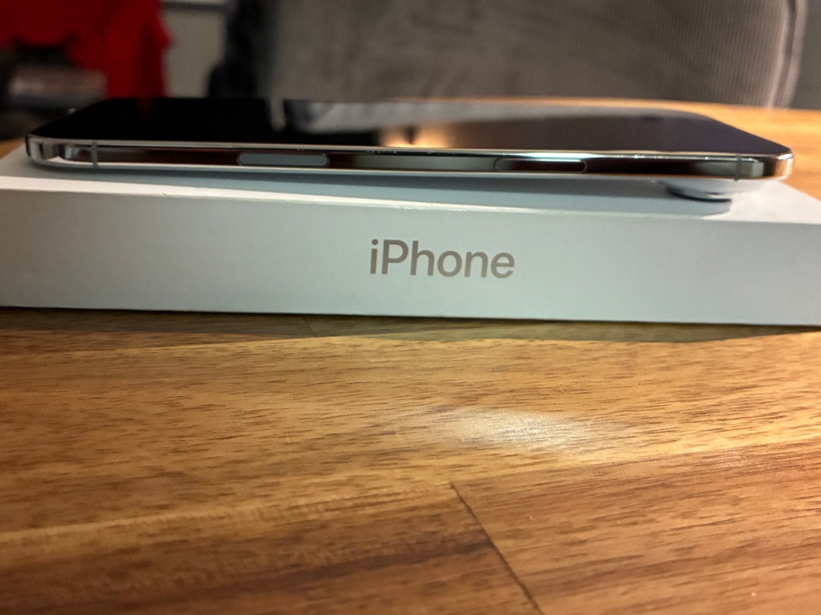 Foto 8 van IPhone AIR 256GB Wit 12GB incl. factuur met 1,5 jr garantie
