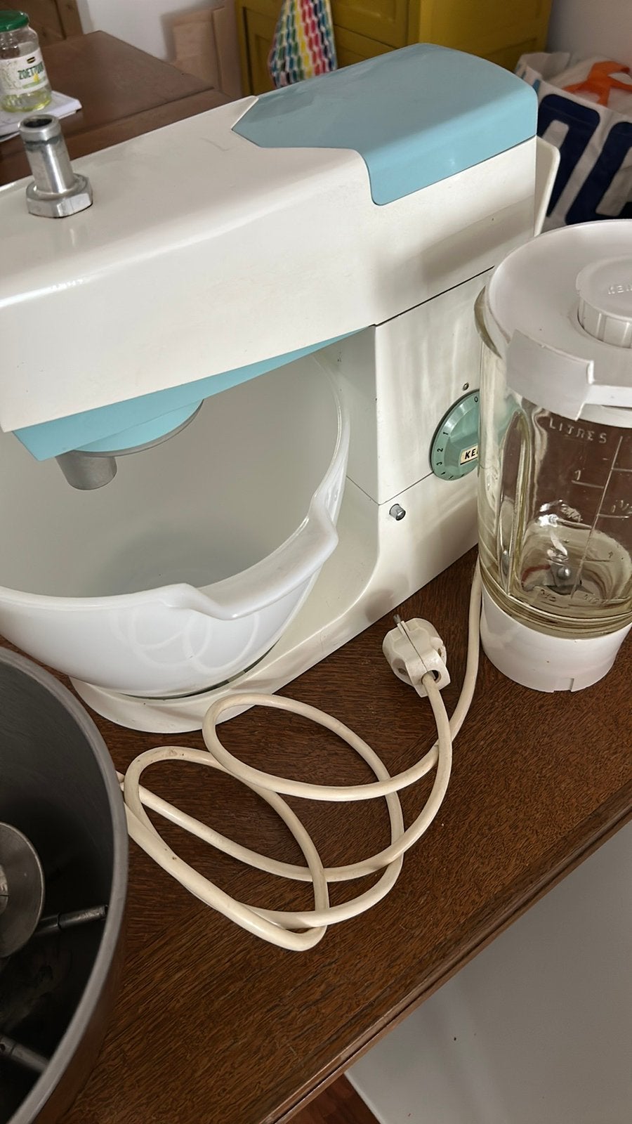 Vintage baby blauwe Kenwood mixer/blender. Met toebehoren., Ophalen of Verzenden, Zo goed als nieuw, 3 snelheden of meer