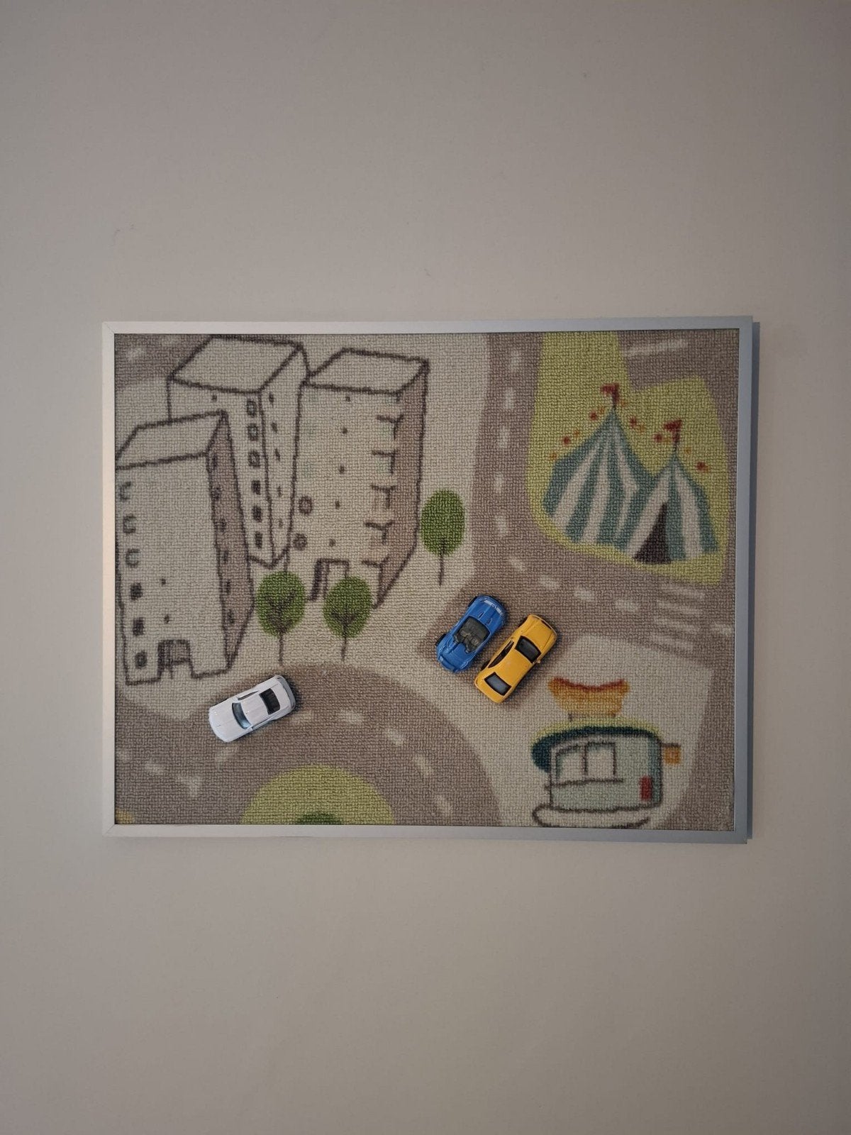 Wanddecoratie met auto's, Ophalen, Handgemaakt, Wanddecoratie
