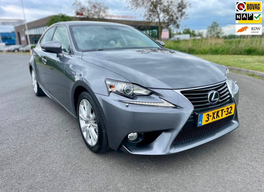 Lexus IS 300h Business Line Pro Aut, Navi, Stlvrw, Leder, Pd, Auto's, Lexus, Automaat, Euro 5, Achterwielaandrijving, Gebruikt
