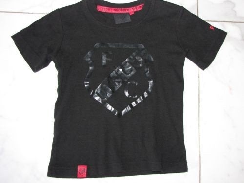 110 FC UTRECHT t-shirt, Ophalen of Verzenden, Zo goed als nieuw, Jongen, Shirt of Longsleeve