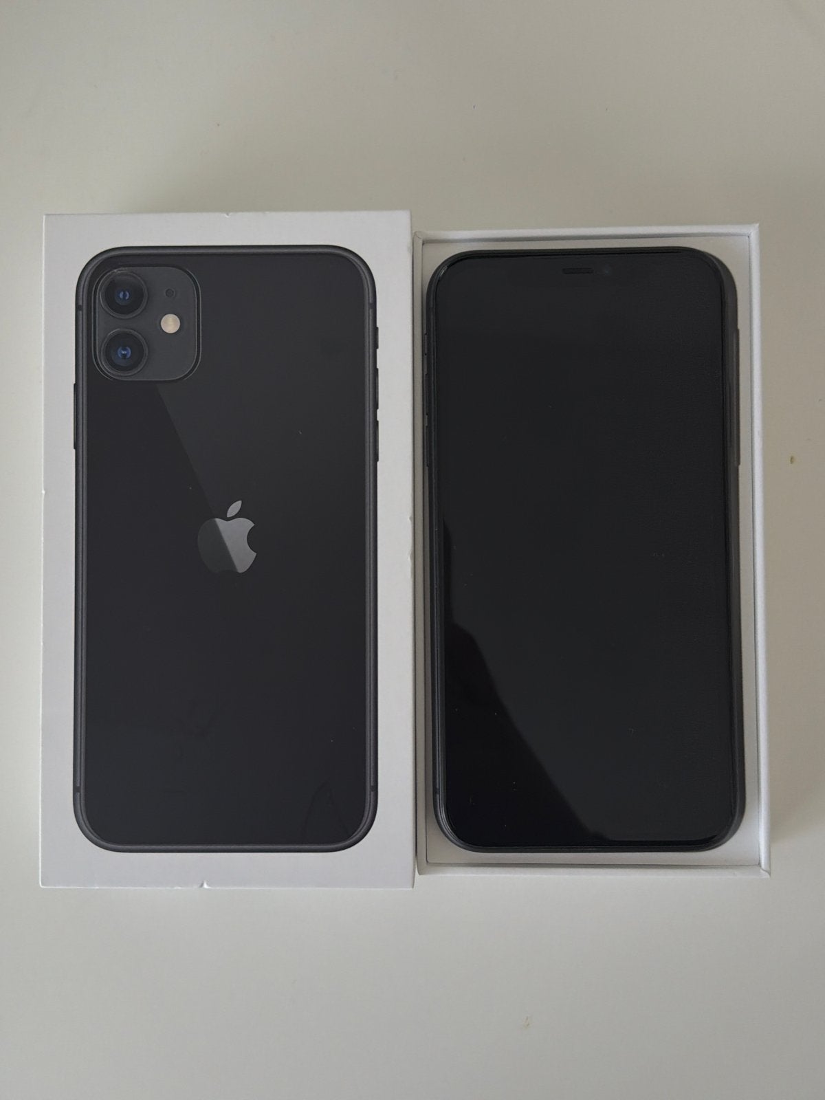 Apple iPhone 11 64GB Zwart, Telecommunicatie, Ophalen, Zwart, IPhone 11, Zo goed als nieuw