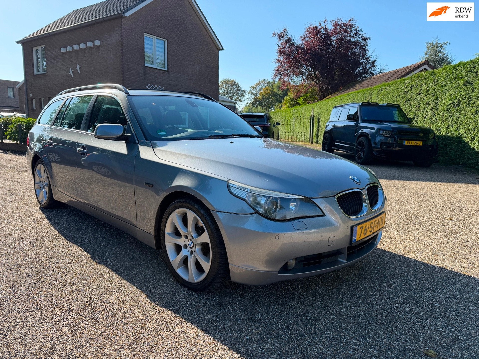 BMW 5-serie Touring 525i High Executive *Lees advertentie*, Automaat, Achterwielaandrijving, Gebruikt, 2000 kg