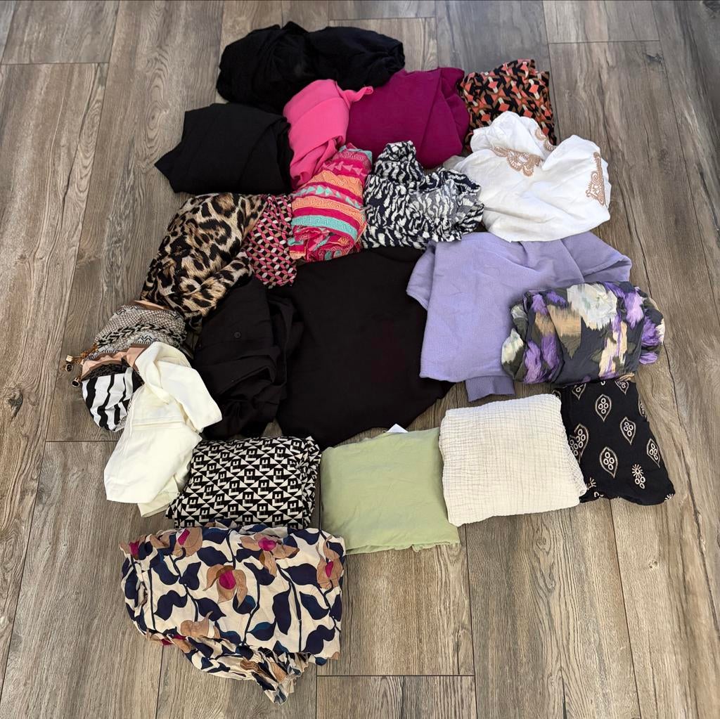 Dames kledingpakket M/L: Vera Jo, Vero Moda, Iz Naiz &CO, Ophalen, Gedragen, Maat 38/40 (M)