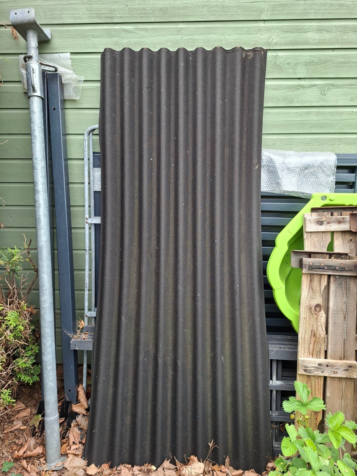2  betume platen., Overige materialen, Zwart, Nieuw, Ophalen of Verzenden