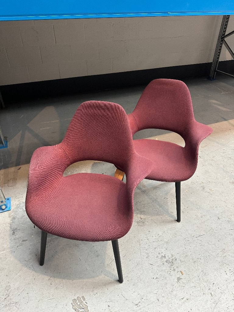 2x Vitra Organic Chair – Bordeaux, Huis en Inrichting, Ophalen, Gebruikt, Rood, Twee