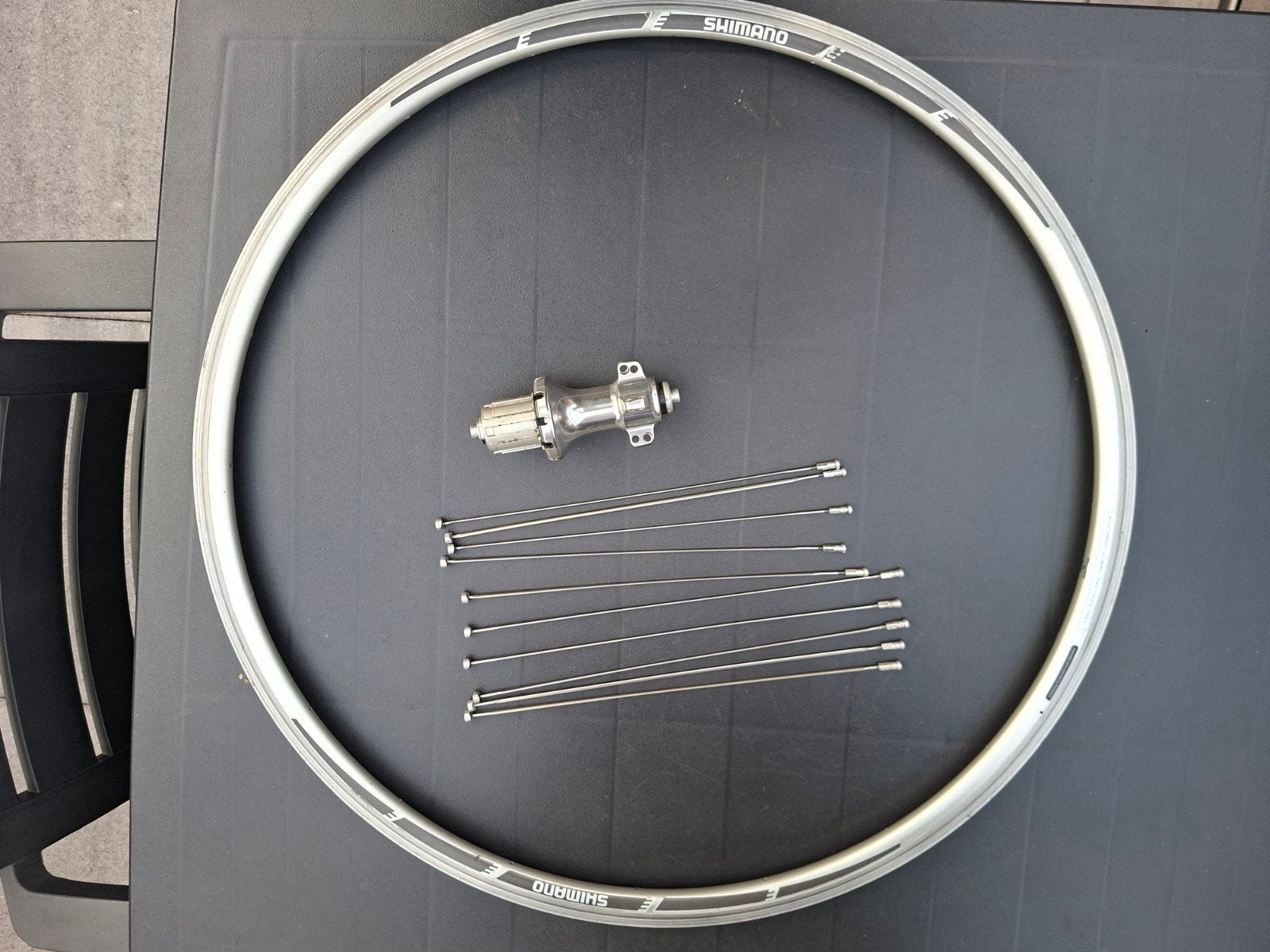 WH-R600 Achterwielnaaf met Velg en 10 Spaken, Fietsen en Brommers, Fietsonderdelen, Wiel, Gebruikt, Ophalen of Verzenden, Racefiets