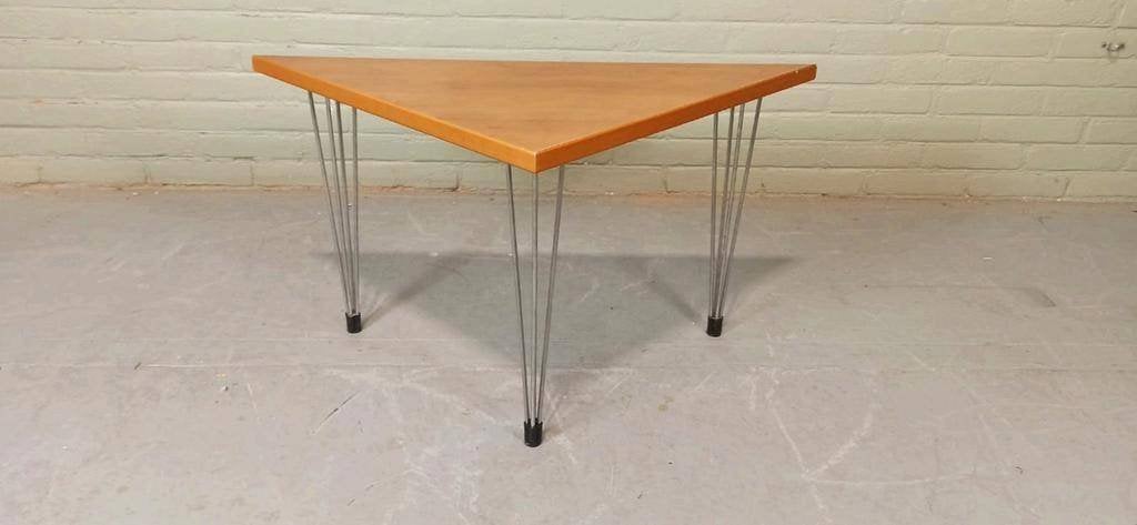 Vintage Pin Age hairpin driehoek Deens design bijzettafel, Ophalen, Tweedehands, Tweedehands, Tweedehands