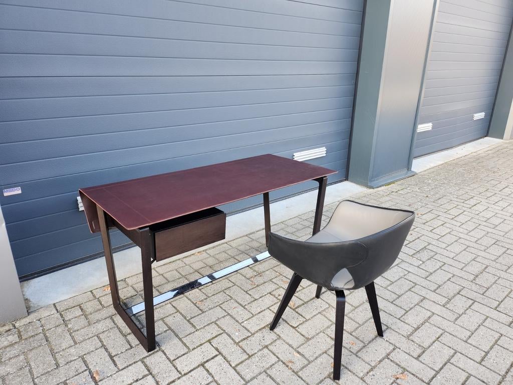 Poltrona Frau - Fred bureau + Ginger bureaustoel (swivel), Ophalen of Verzenden, Gebruikt