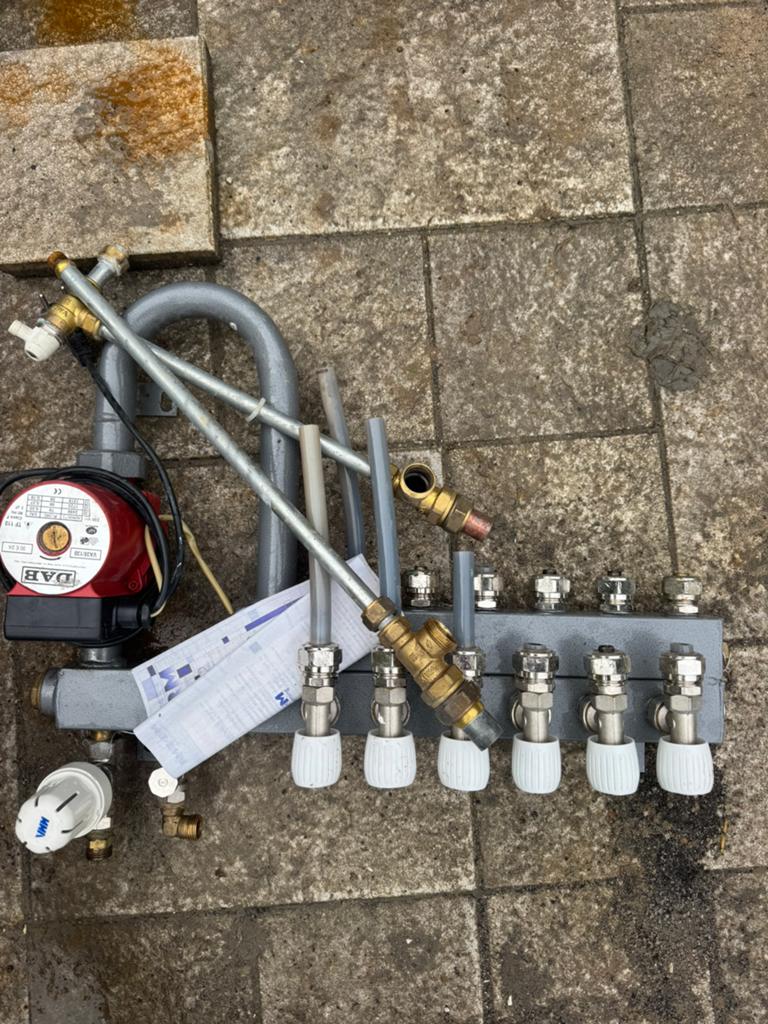Verdeel pomp, Ophalen, Minder dan 30 cm, Cv-ketel of Combi-ketel, Minder dan 60 cm