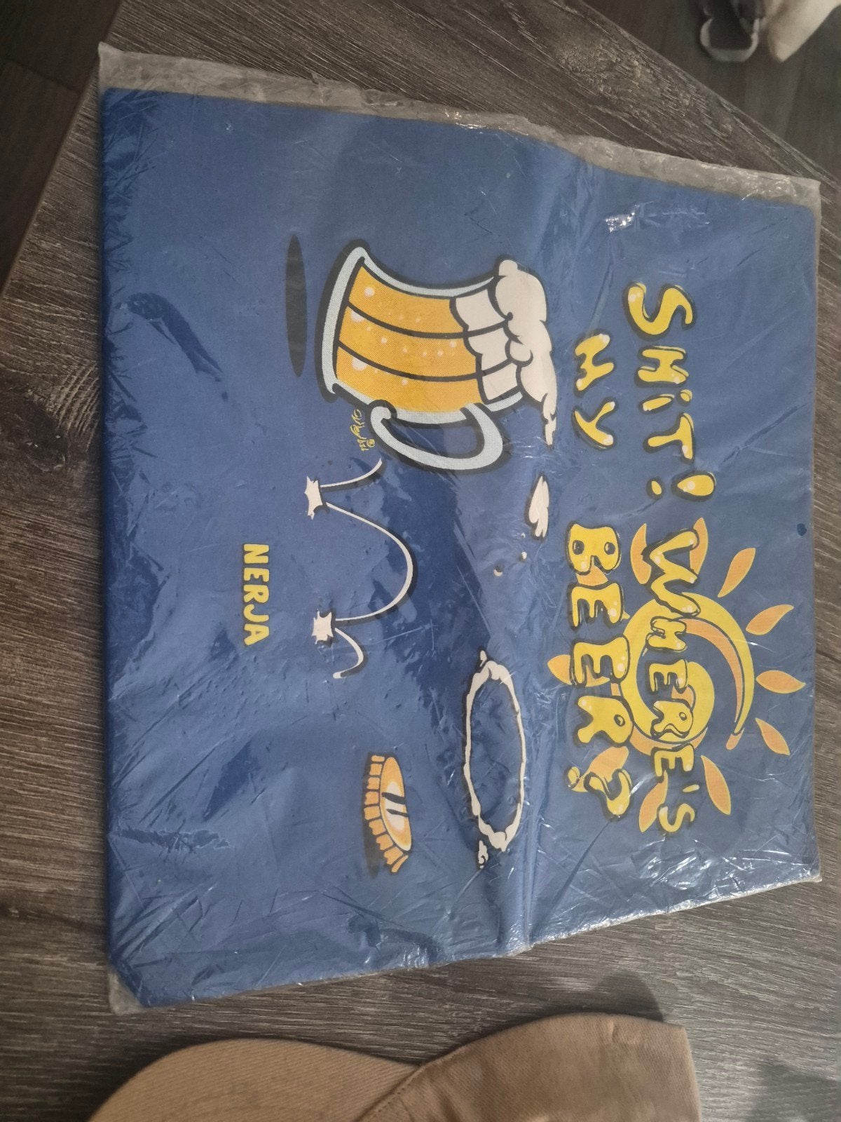 nieuw shirt maat L shit where is my beer, Ophalen of Verzenden, Nieuw