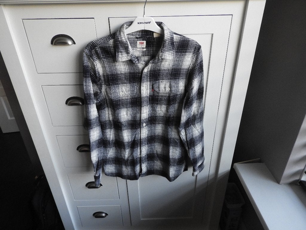 Heren overhemd. Merk Levi"s., Kleding | Heren, Ophalen of Verzenden, Zo goed als nieuw, Grijs, Levi's