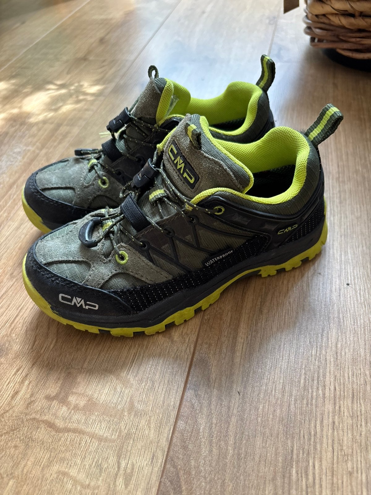 Wandelschoenen CMP maat 32, Ophalen of Verzenden, Zo goed als nieuw, Schoenen