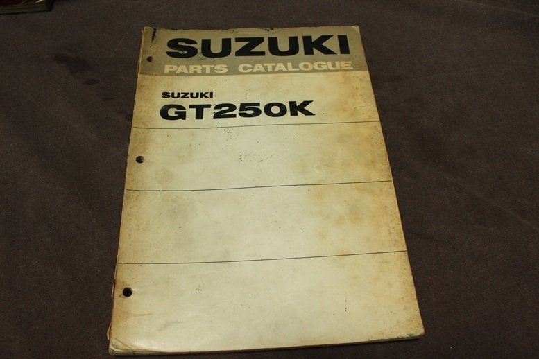 Suzuki GT250 K 1972 / 1973 motorcycle parts catalogue GT 250, Ophalen of Verzenden, Suzuki