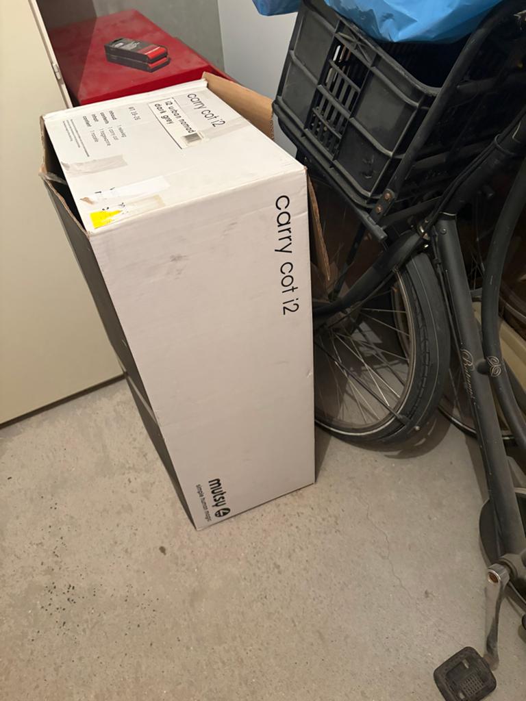 Mutsy I2 Combiwagen met Reiswieg en Regenhoes, Kinderen en Baby's, Kinderwagens en Combinaties, Ophalen, Gebruikt, Combiwagen
