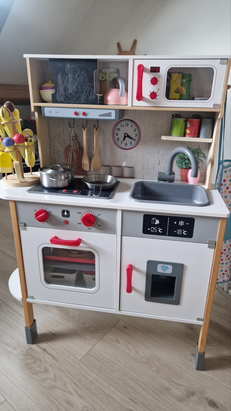 Complete speelgoedkeuken met licht en geluid, Ophalen, Zo goed als nieuw, Speelkeuken