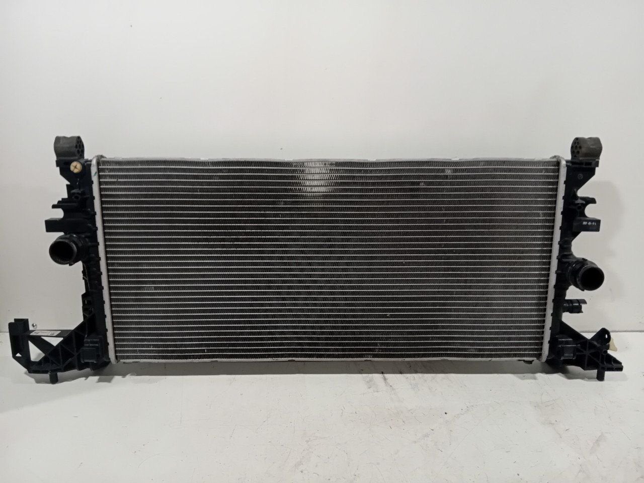 Radiateur Opel Astra, Onderdelen@venauto.nl, Van der Ven Autorecycling B.V., Gebruikt, Ettenseweg 76, 4706 PB Roosendaal, The Netherlands
