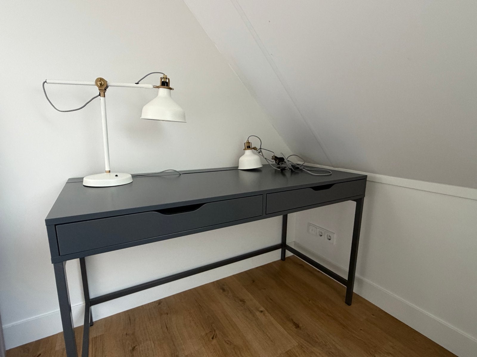 Ikea bureau Alex donkergrijs, Huis en Inrichting, Bureaus, Ophalen, Gebruikt, IKEA, Grijs